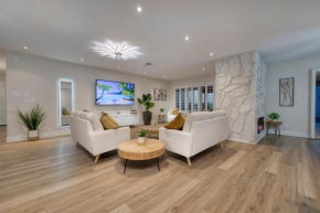 Single Story minutes from Summerlin with RV Parking & Dog Friendly